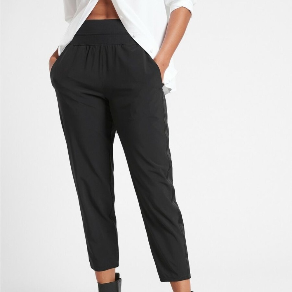 Athleta Nikita Slim Tapered Black Cropped Ankle Pants